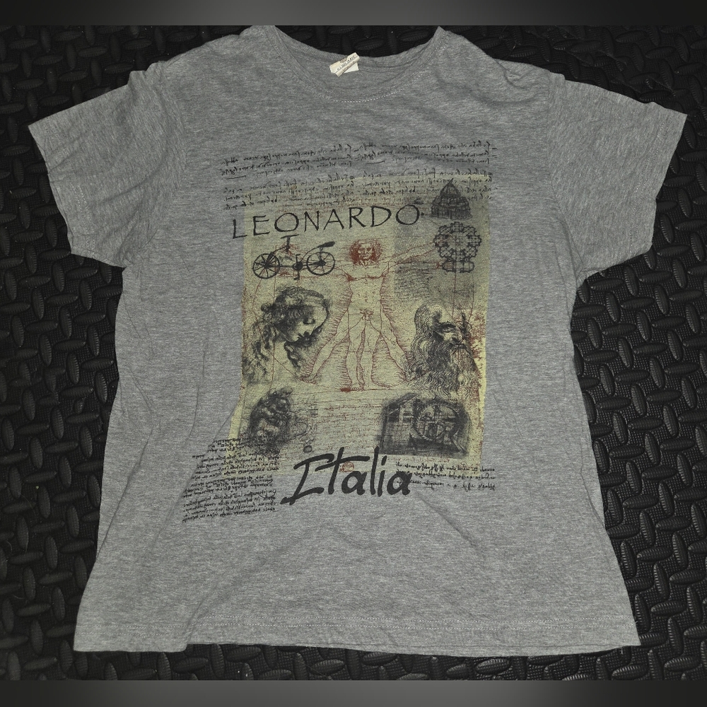 Vintage Leonardo Da Vinci Graphic Unisex Tshirt